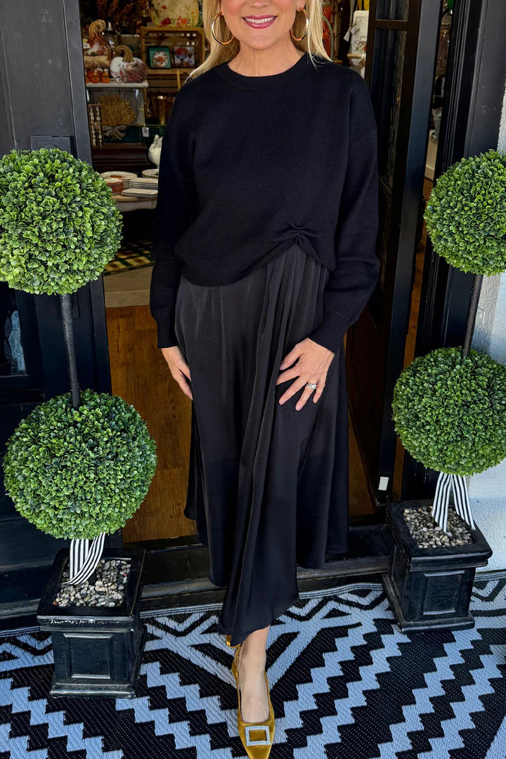 ✨ 53% OFF Limited Time! Women’s Best-Selling 2-Piece Set – Soft Blend, Twist-Knot Top + Flowy Maxi Dress (Flattering Fit)