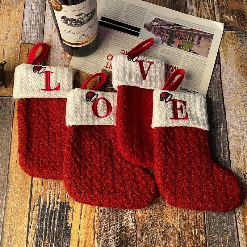 🌟🎄 Festive Christmas Must-Have! Cozy Knit Socks + Embroidered Candy Bag + Letter Stocking – Decor & Use in One!