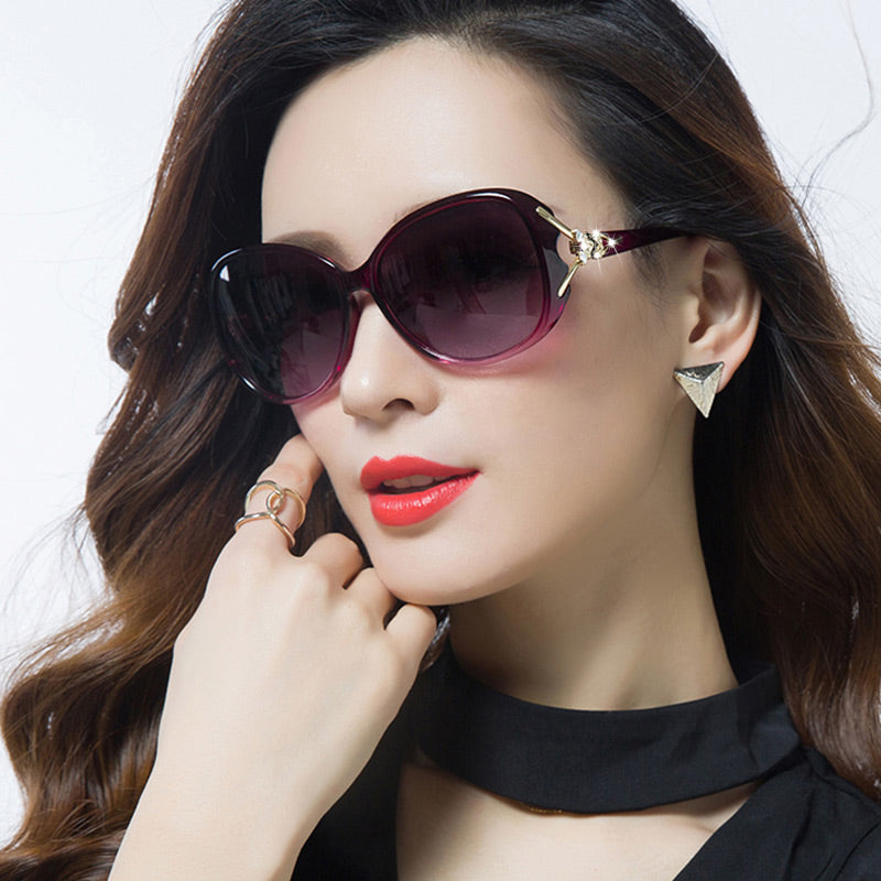 🥰Free shipping  A must-have for gifting  Limited edition women's fashion and versatile sunglasses