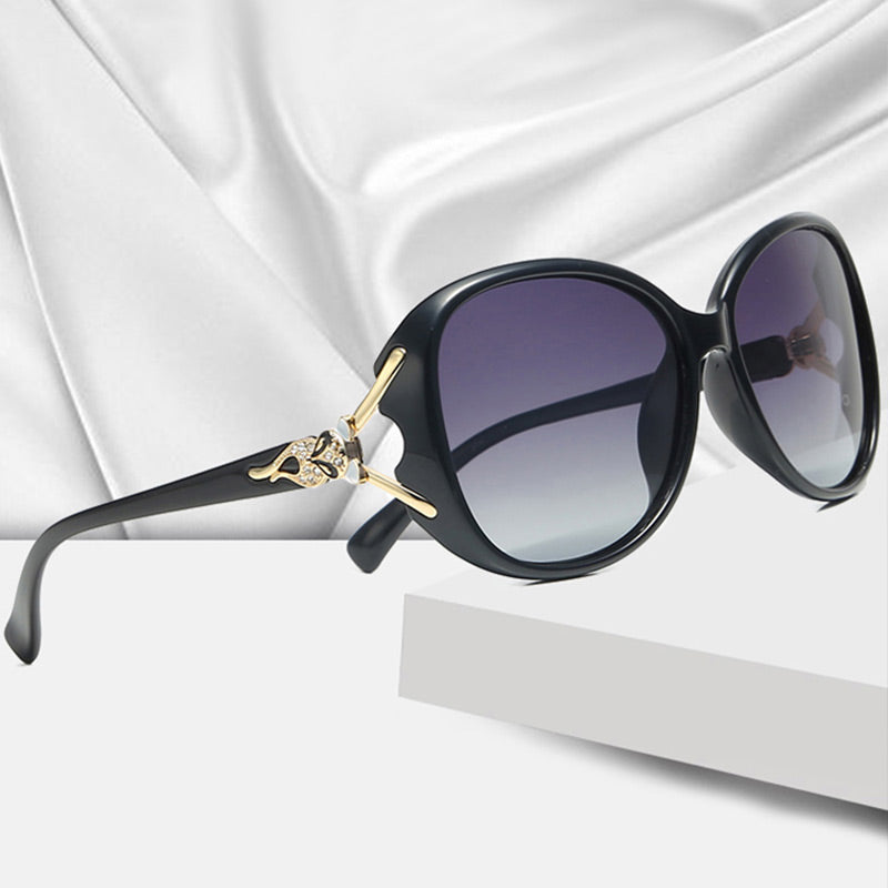 🥰Free shipping  A must-have for gifting  Limited edition women's fashion and versatile sunglasses