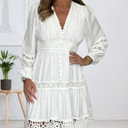 Final party! 💖 Vintage V-neck hollow lace white dress, stunning finale with a 56% discount.