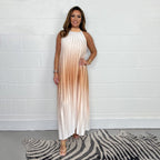 ⏰ Last Flash Sale! 💃 The gradient pleated halterneck dress ✨ is full of romantic atmosphere