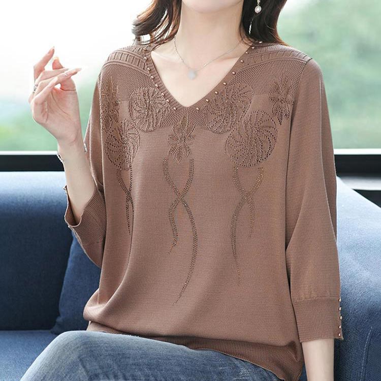 🎅Christmas Pre-sale🥰Women’s Vintage V-neck Beaded Pullover Shirt