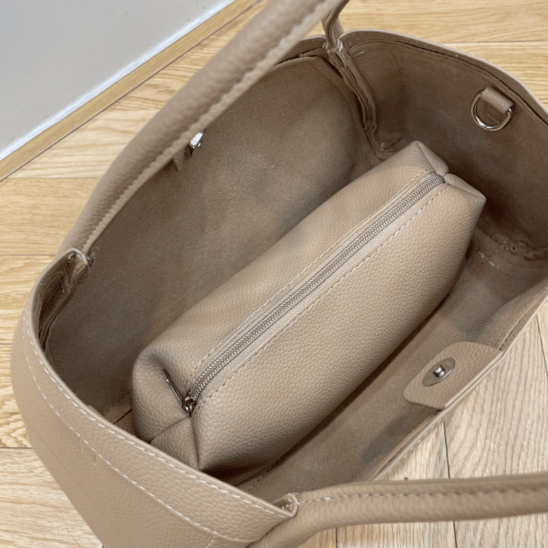 Super Large Capacity 👜 Women's PU Leather Tote Bag with Matching Purse