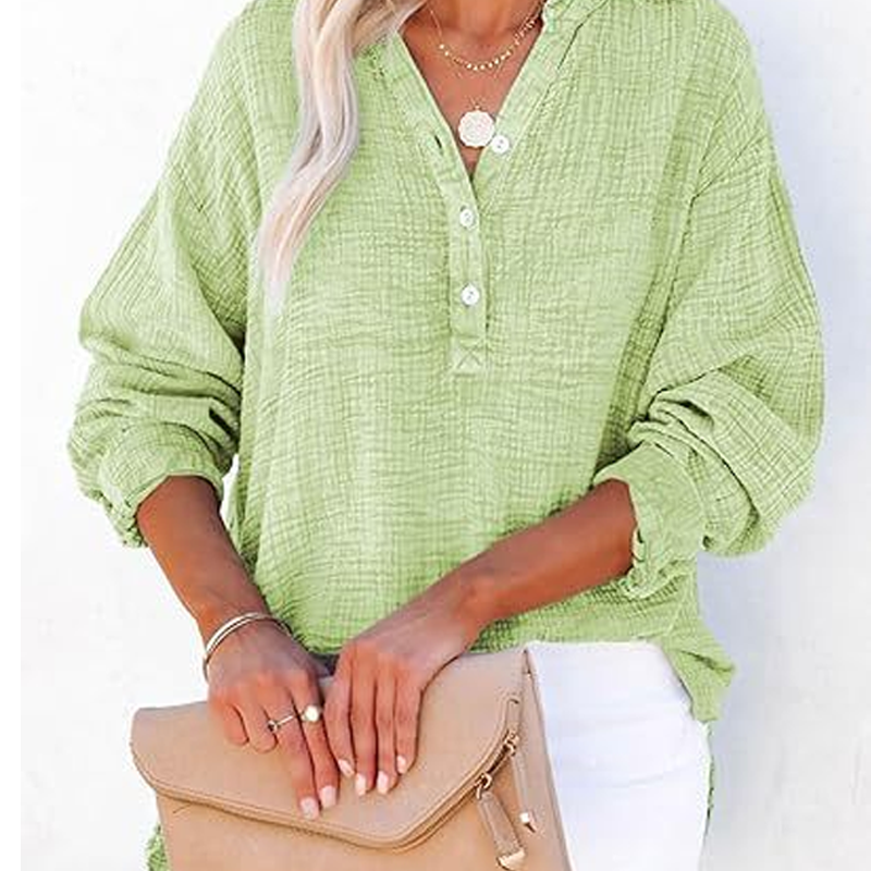 👑 Goddess vibe! A long-sleeved top with a mesh button collar, exuding gentle charm 💖