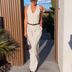 🩷Women's halter neck jumpsuit with deep V-neck and wide legs🌸