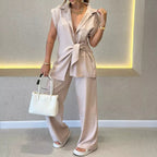 ✨ Waisted top × casual wide-leg trouser set unlocks a balanced aesthetic 👚👖 of sophistication and relaxation