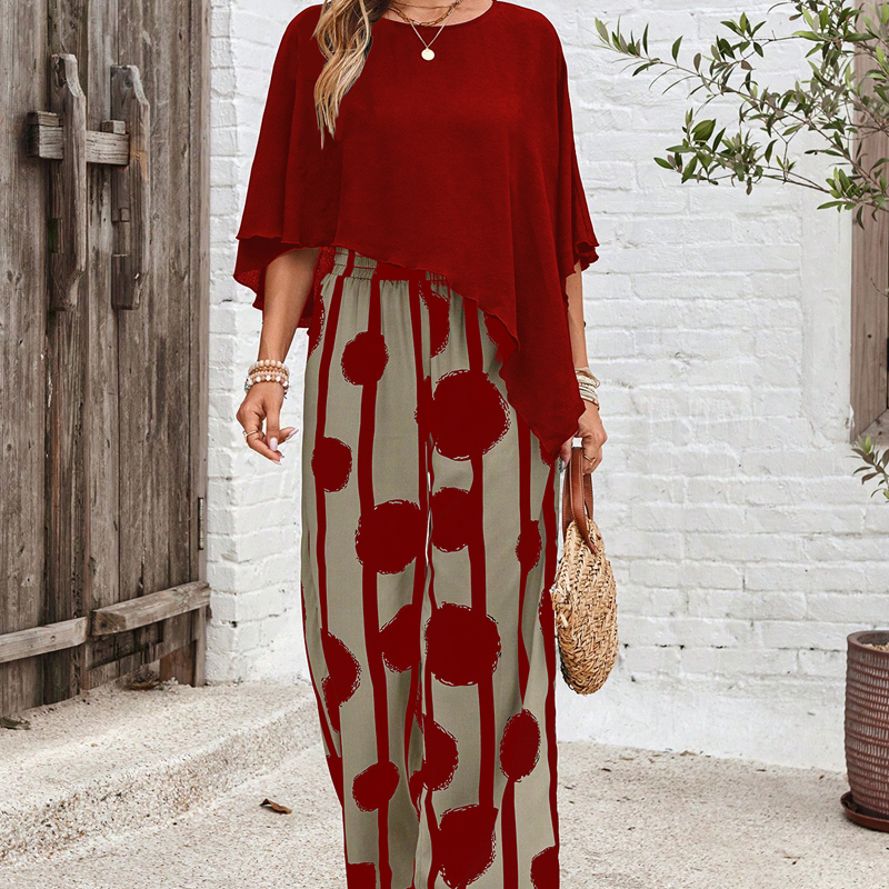 ⏰ 67% off for a limited time! 🌸 Five-quarter-sleeve top & printed trousers set