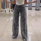 🌸 The lace splicing is absolutely stunning! Summer fashion denim, walking with the wind 💃