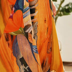 ✨ The silk tropical dress is too stunning! The drape is smooth, and the breeze blows through the flutter