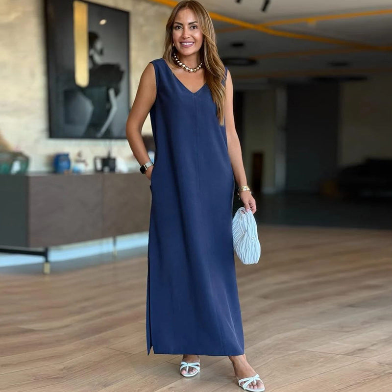 ✨ Slim Fit V-Neck Solid Dress – Sleeveless Design, Polished Look for Dates & Gatherings 🌸