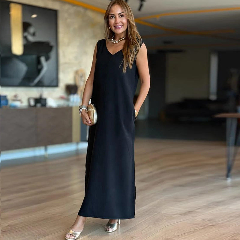 ✨ Slim Fit V-Neck Solid Dress – Sleeveless Design, Polished Look for Dates & Gatherings 🌸