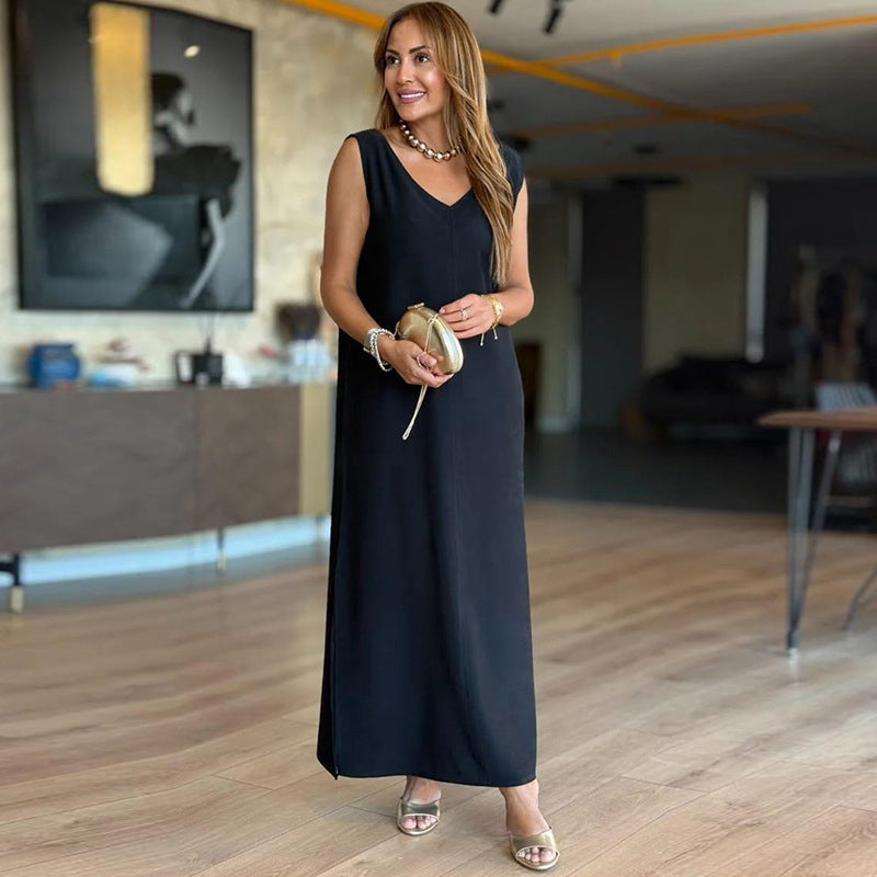 ✨ Slim Fit V-Neck Solid Dress – Sleeveless Design, Polished Look for Dates & Gatherings 🌸