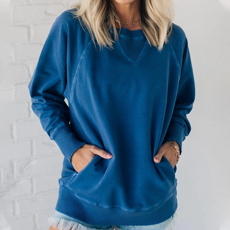 🧥 Ribbed Pattern Pullover – Pockets for Hands & Essentials