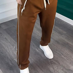 🏃 Classic Side Stripes Tracksuit – Retro Sporty Style for Men/Women