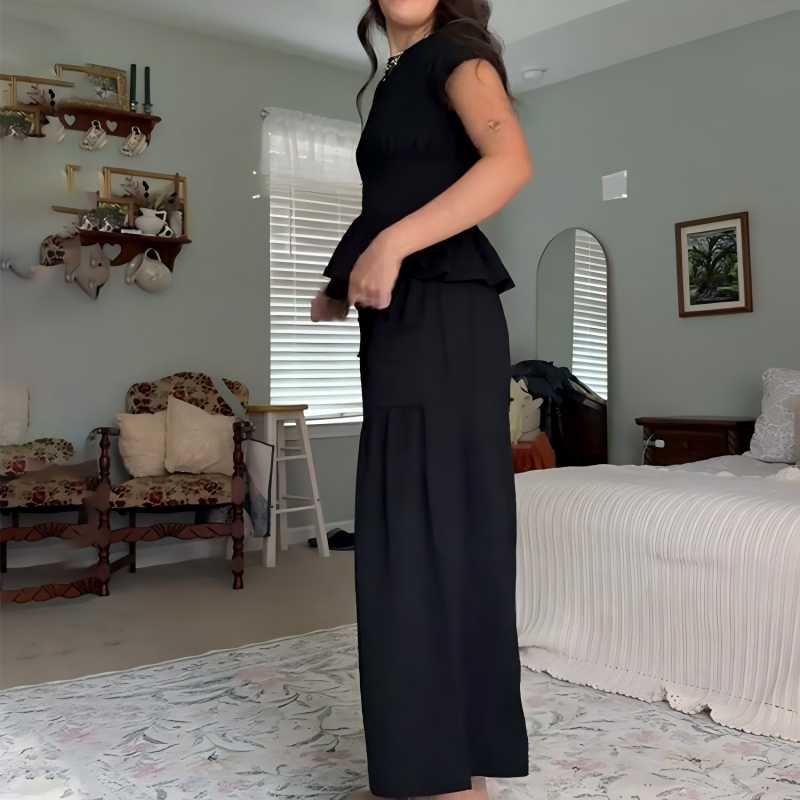 👩‍💼Women’s Pleated Top & Wide-Leg Pants Set – Perfect for Office & Casual Occasions🌟