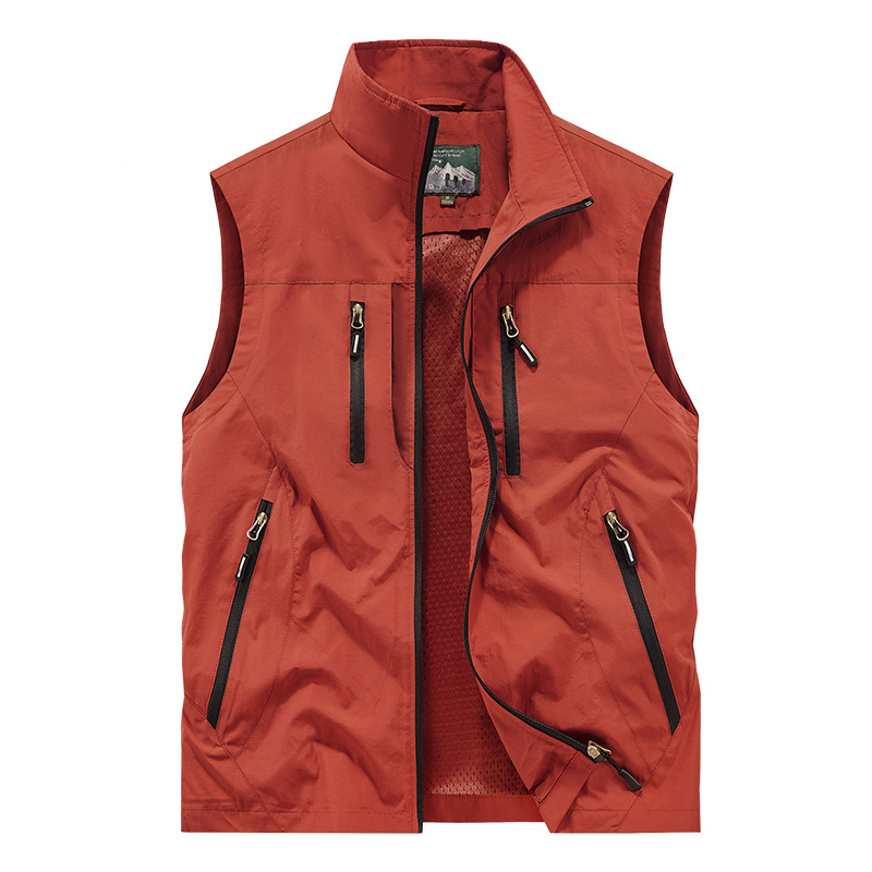 👕 Oversized Men's Sleeveless Vest Jacket – Roomy Fit, Functional Pockets, Trendy Street Style ✨