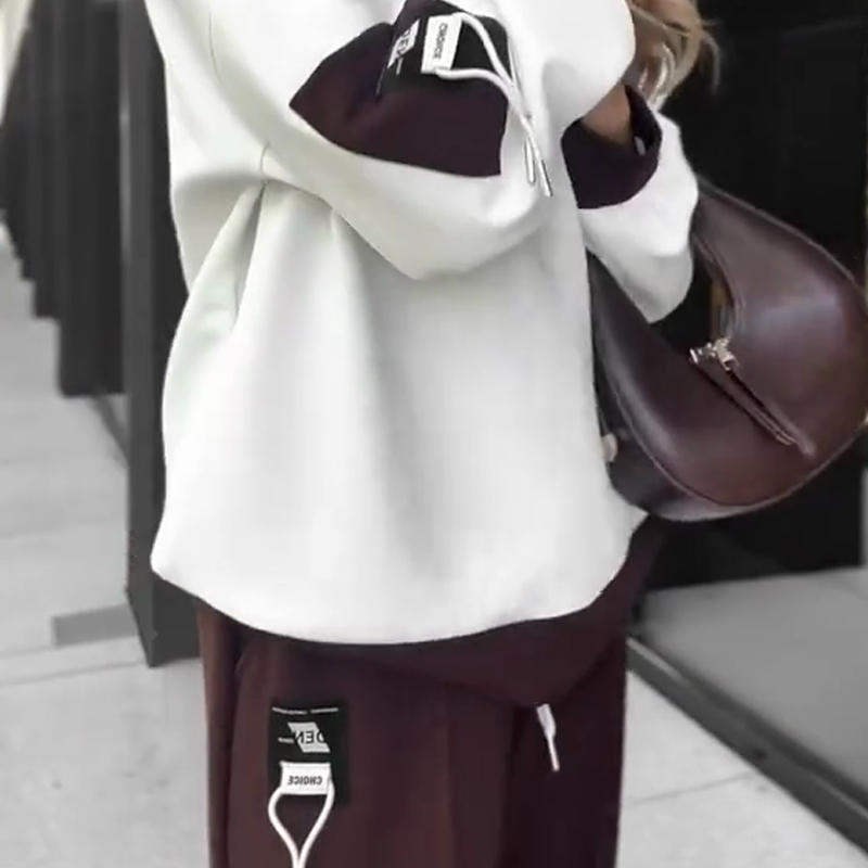 🌈 Color-Block Pullover Hoodie & Jogger Set – Cloud-Soft Athleisure for Daily Wear & Lounging 🛋️