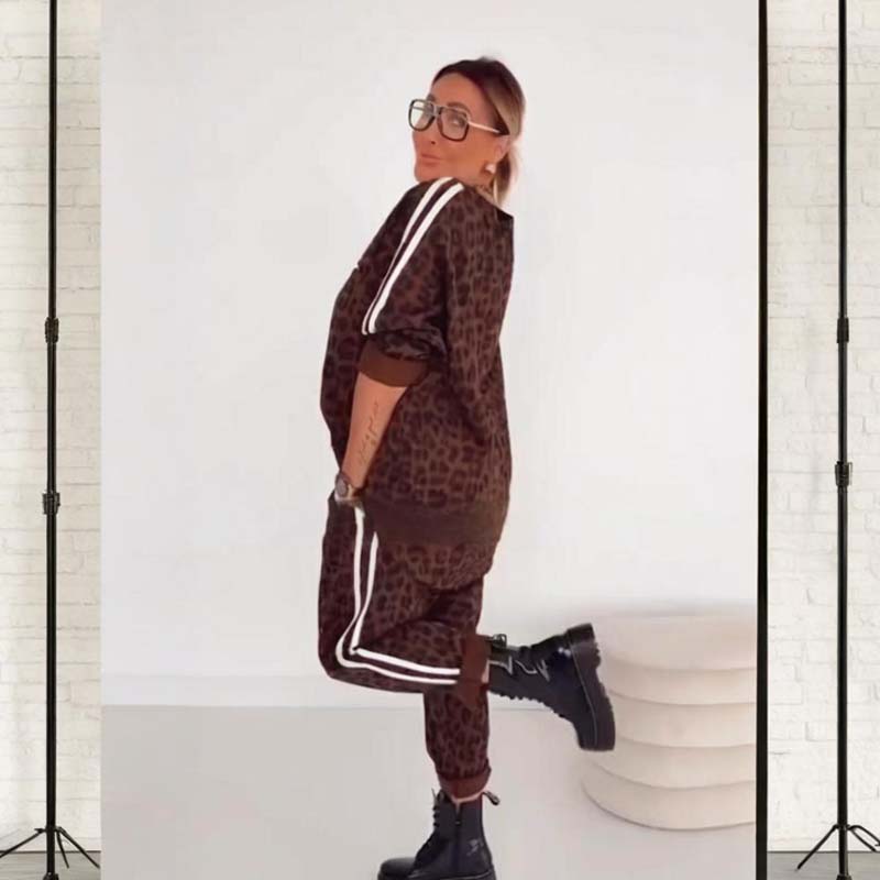 🐆 Women's Chic Leopard Print Co-ord Set – Versatile for Daily & Party Looks