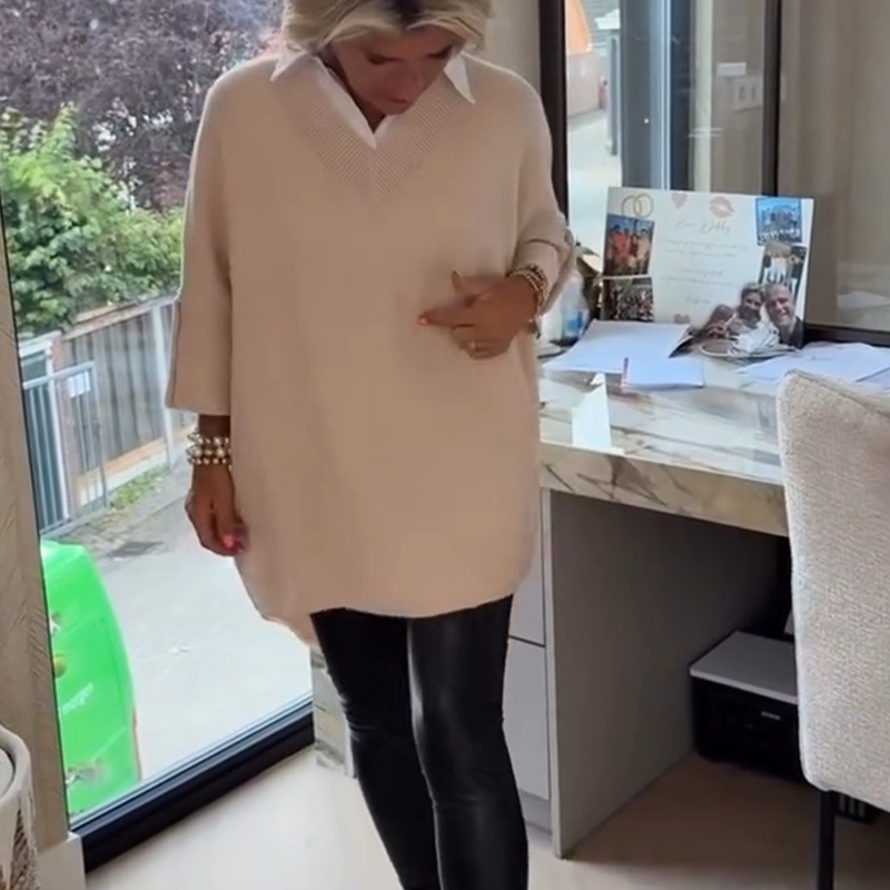 👚 Women's Long-Sleeve Top with Shirt Collar – Soft Cotton-Blend, Neat Collar for Office Commute & Daily Outings