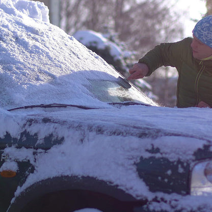 Reversible and durable car windshield cover with PVC lining + fabric, anti-theft buckle, compatible with most car models, suitable for both winter and summer