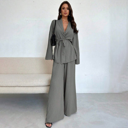 2-teiliges Set für Damen: elegantes Oberteil mit V-Ausschnitt und Hose mit weitem Bein